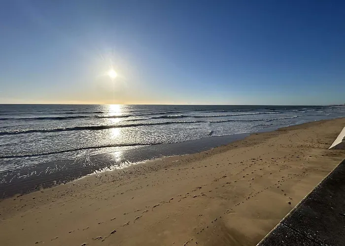 Confortable Face Avec Garage Privé, - Fr-1-224c-336 * Saint-Hilaire-de-Riez